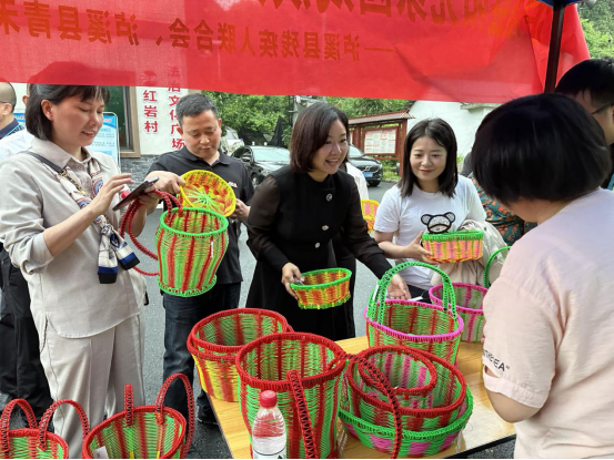 1684727004354022.jpg 1120783176.jpg