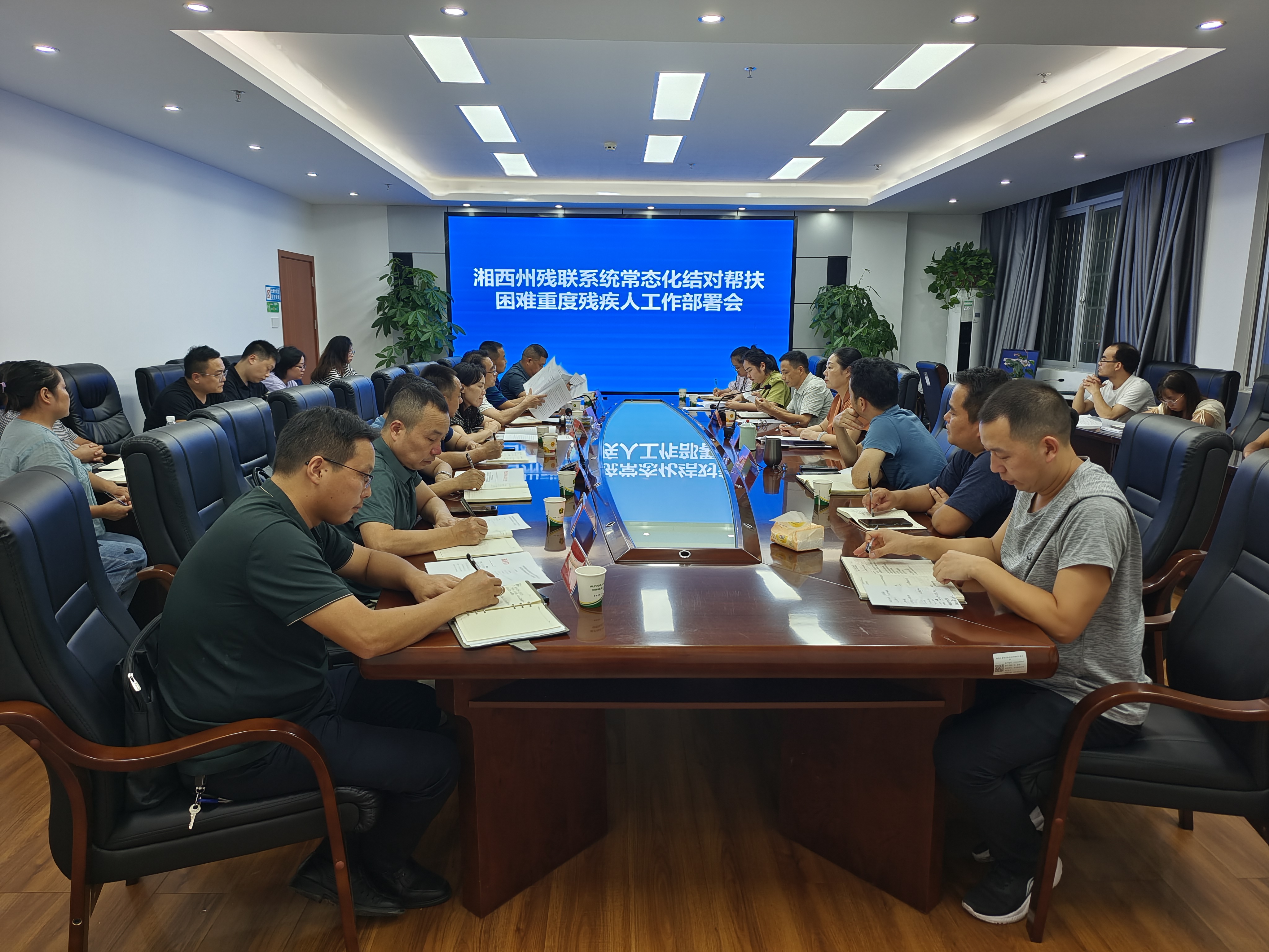 1694423641752841.jpg 131175612.jpg