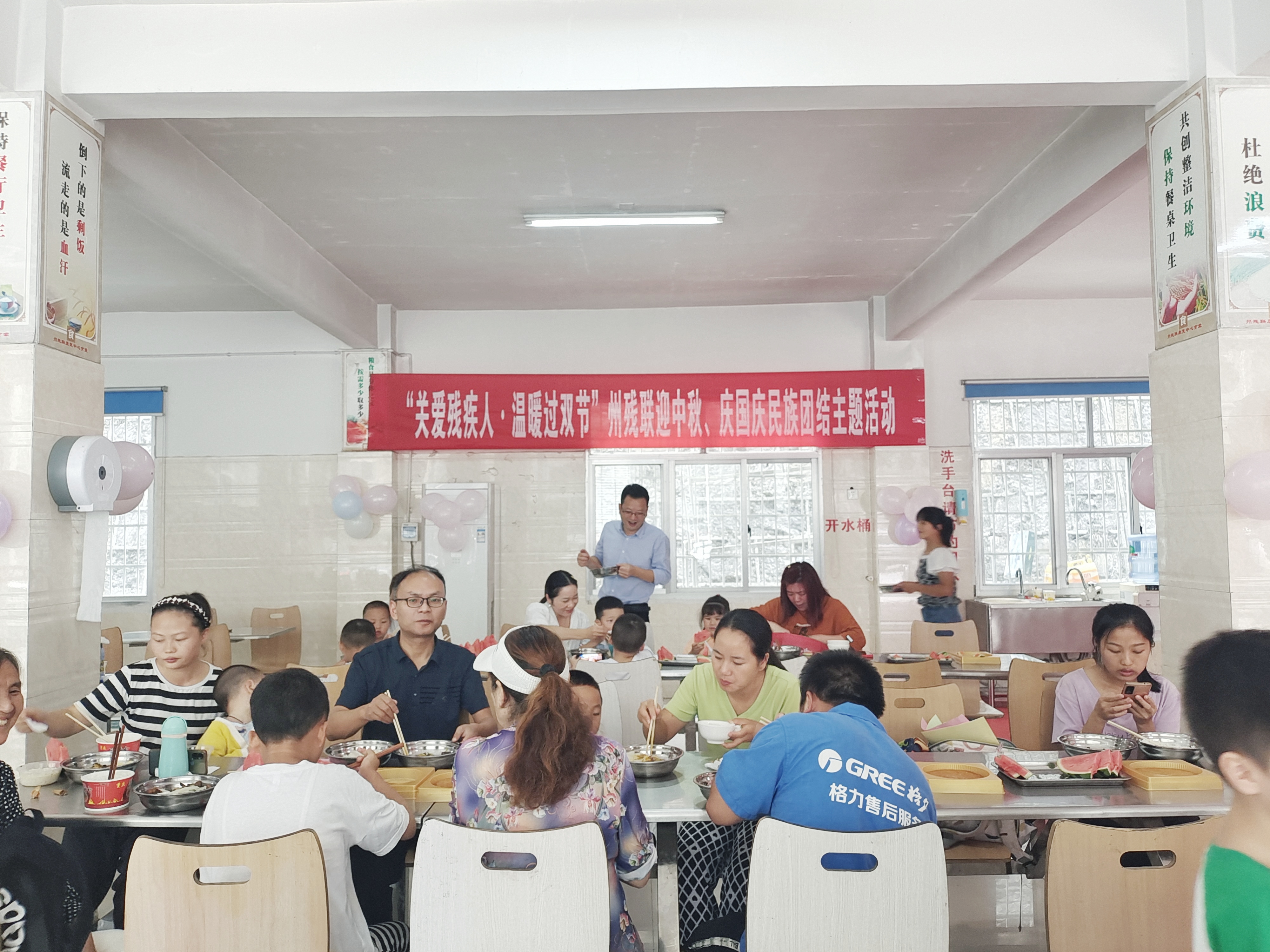 1695889250136001.jpg 329841728.jpg