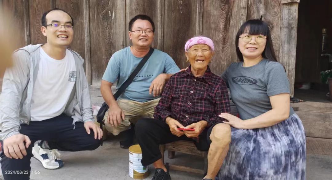 1725586385108018.jpg 1725586385108018.jpg