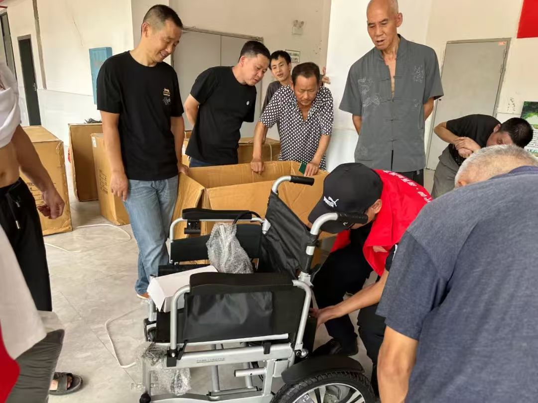 1725589359105974.jpg 1725589359105974.jpg