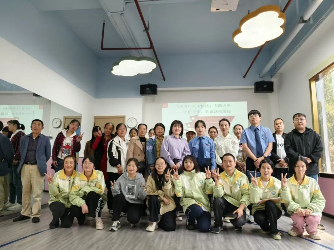 1730949094504418.jpg 1730949094504418.jpg